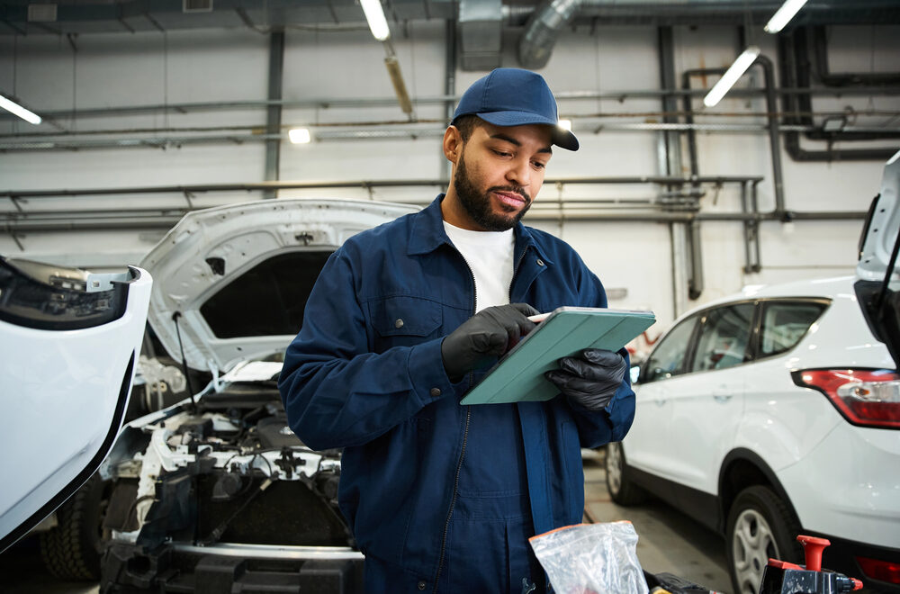 How to Cut Scheduling Time by 40% Without Adding Staff (in Your Auto Repair Shop)